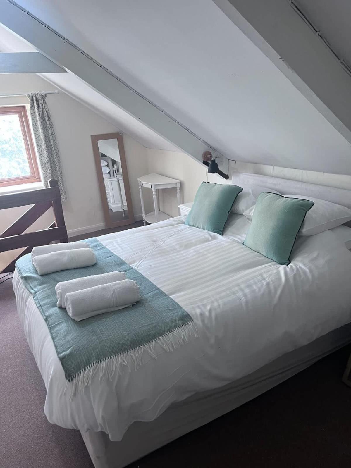 Farmhouse Apartment Saint Ishmaels  Dış mekan fotoğraf